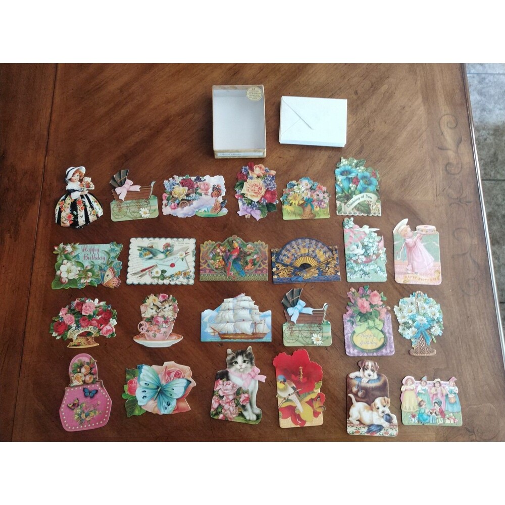 Punch Studio 24 Assorted Gift Cards & Envelopes Cats Dogs Butterflies Children +